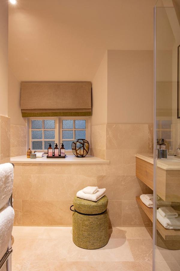 Falcon Hotel Towcester Buitenkant foto